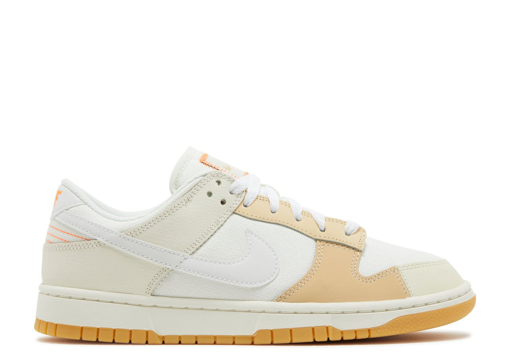 NIKE DUNK LOW SE